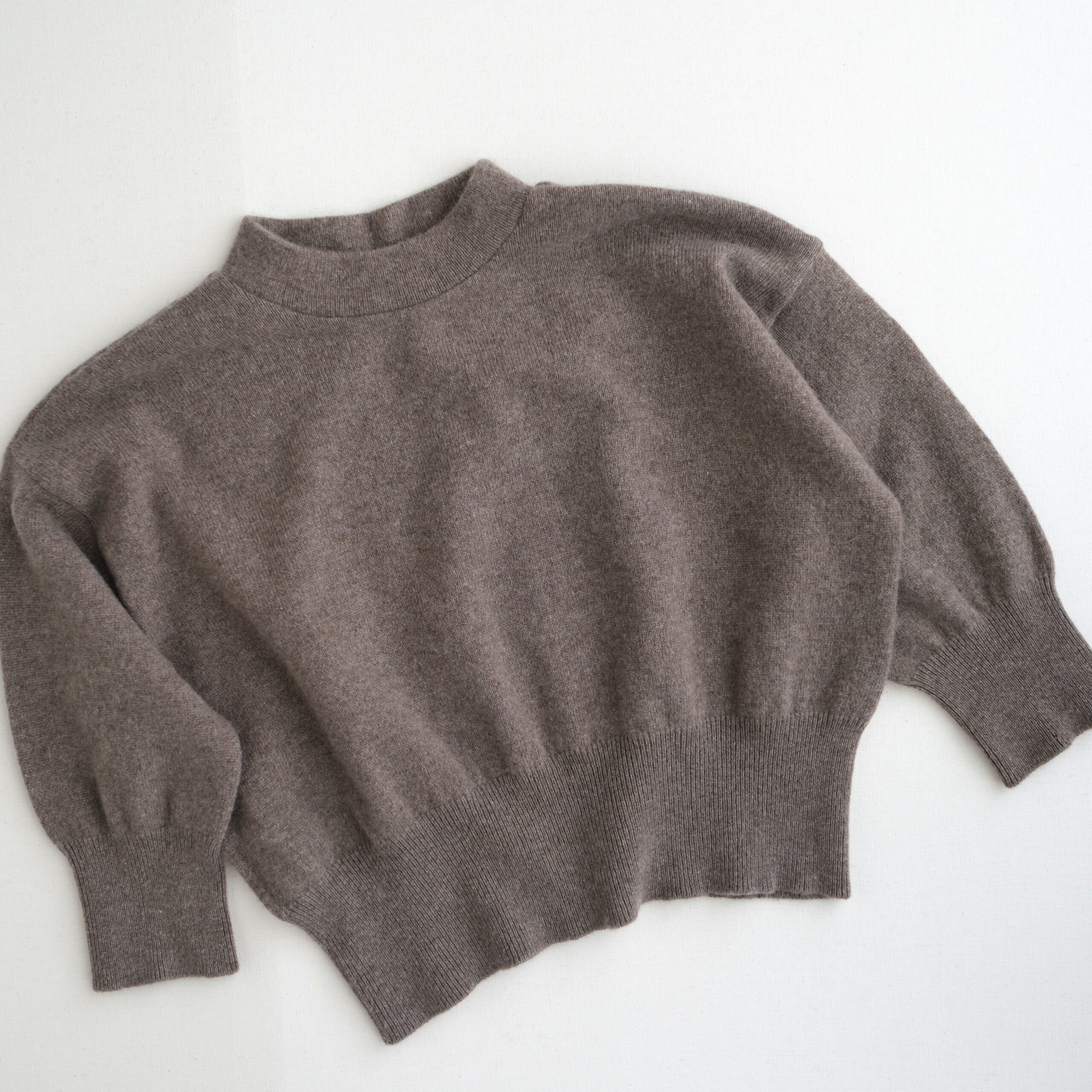 E6AAEC7D-46B4-4316-86A1-70089D03045D