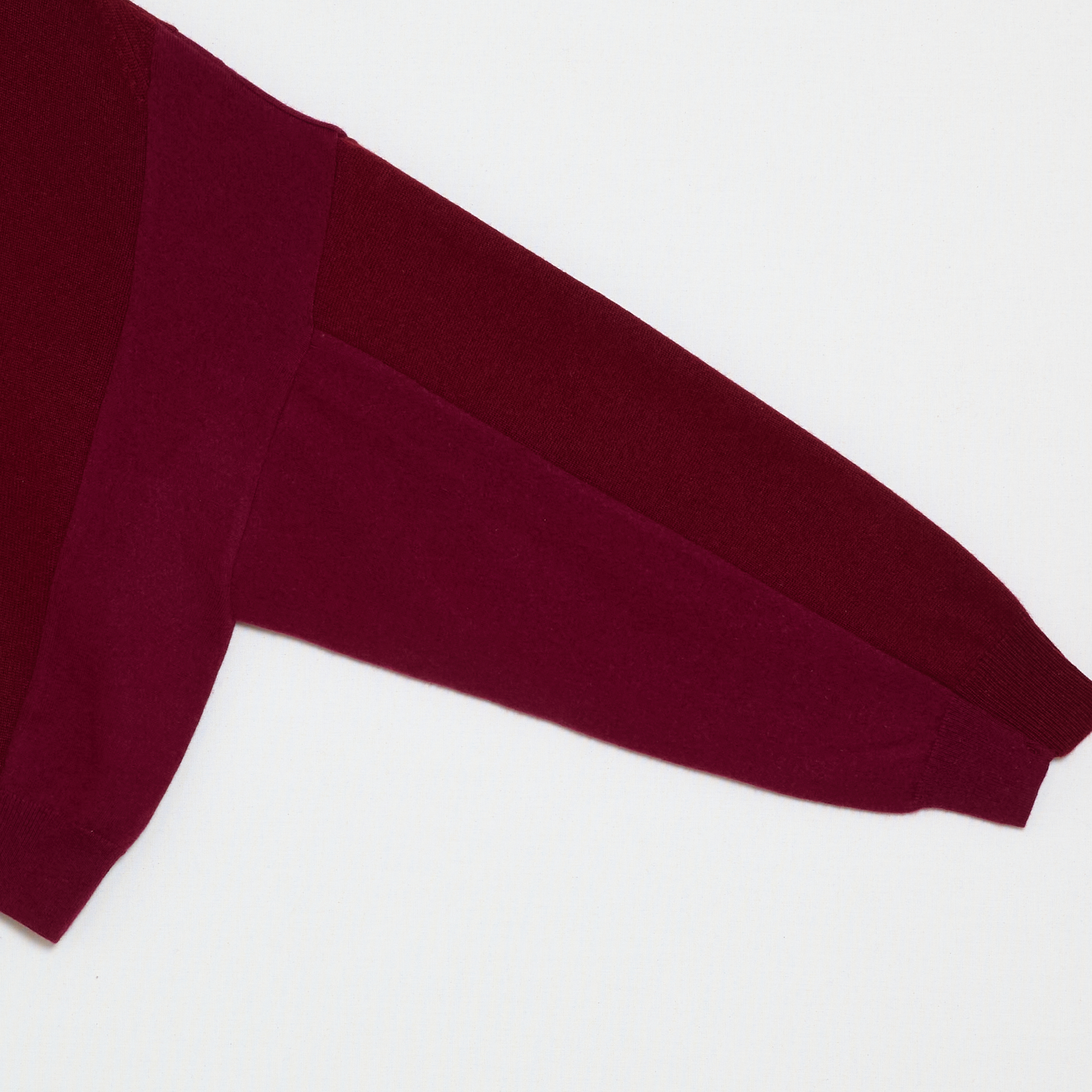 BURGUNDY 4