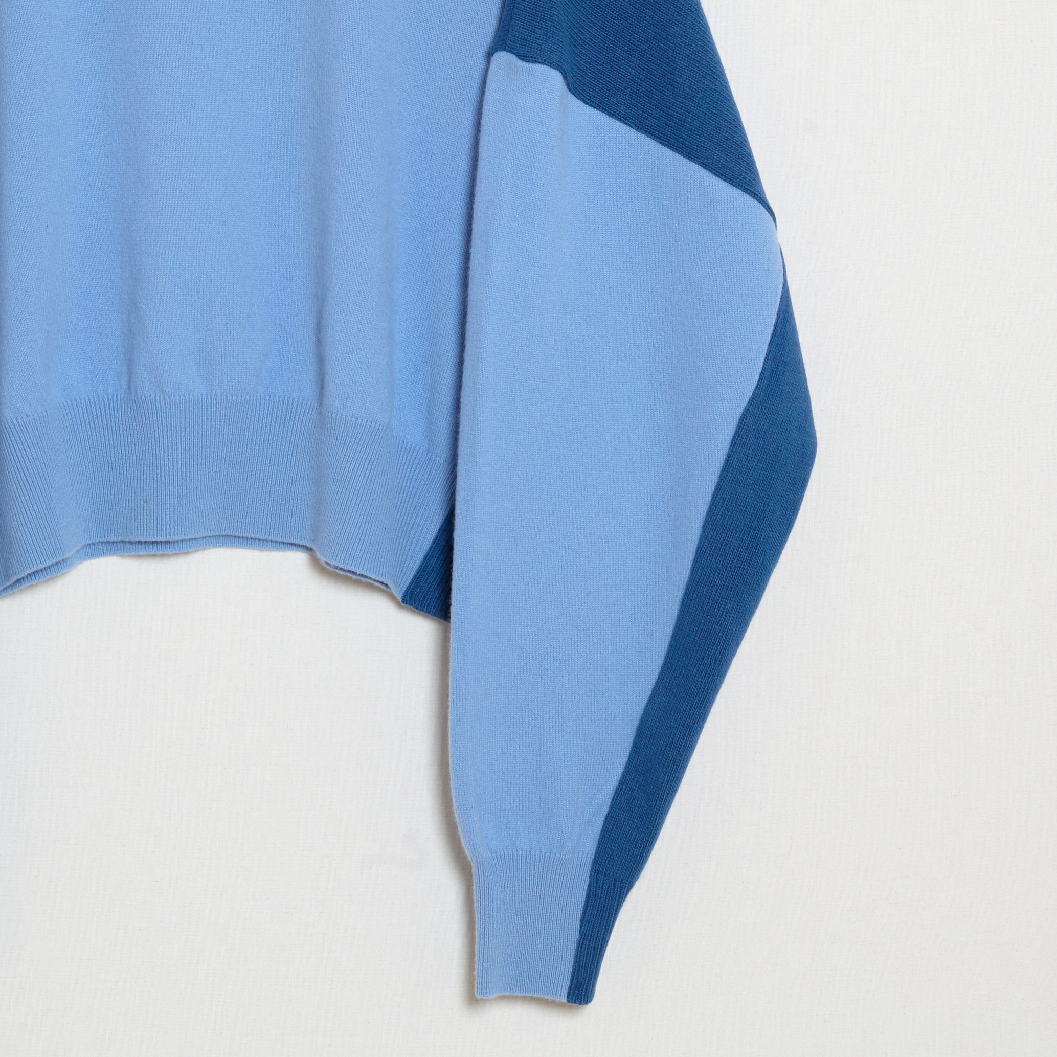 BLUE 2
