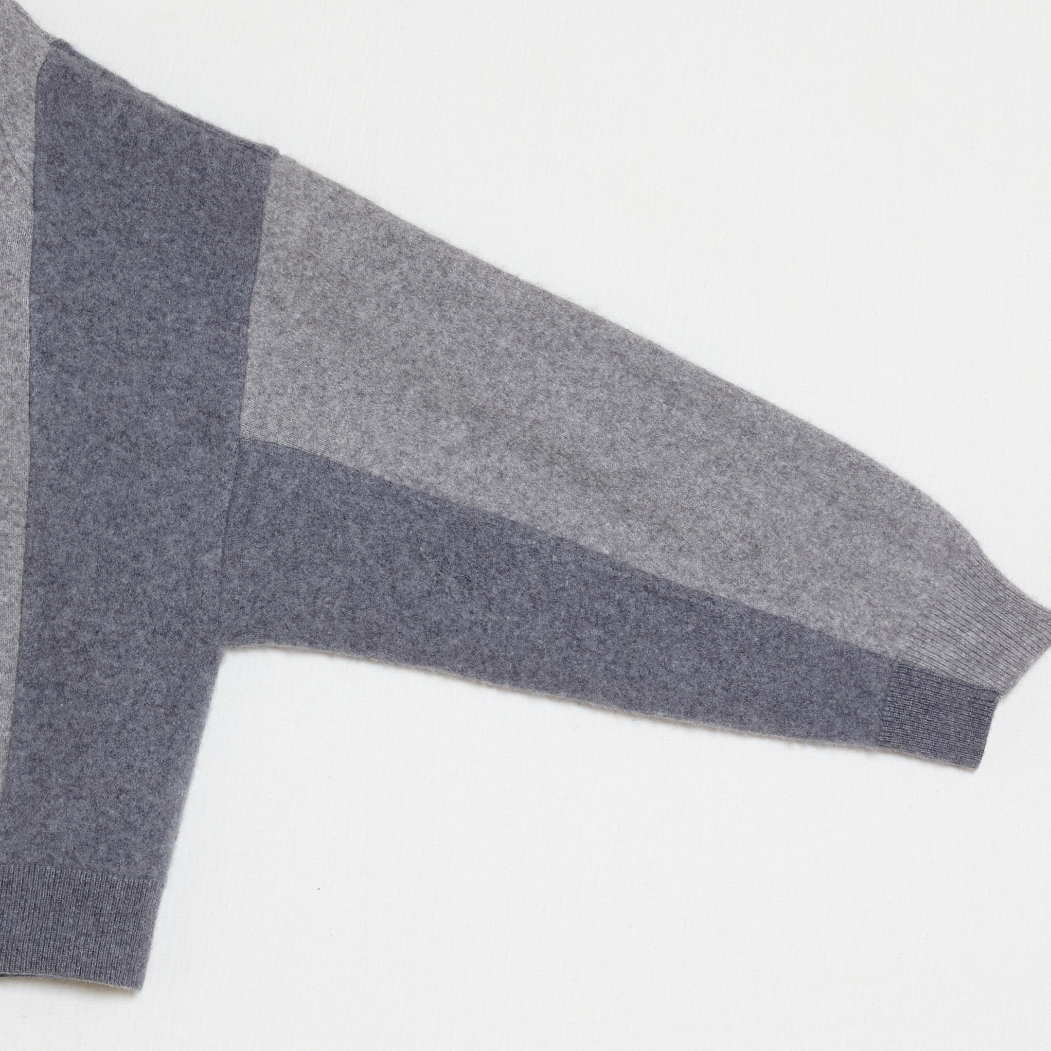 GREY 3
