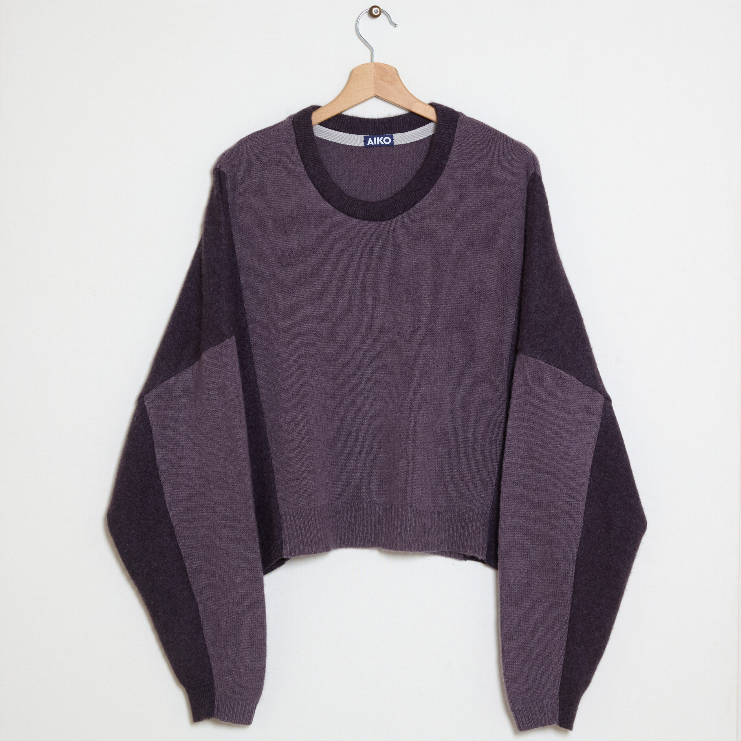 MAUVE TAUPE 1
