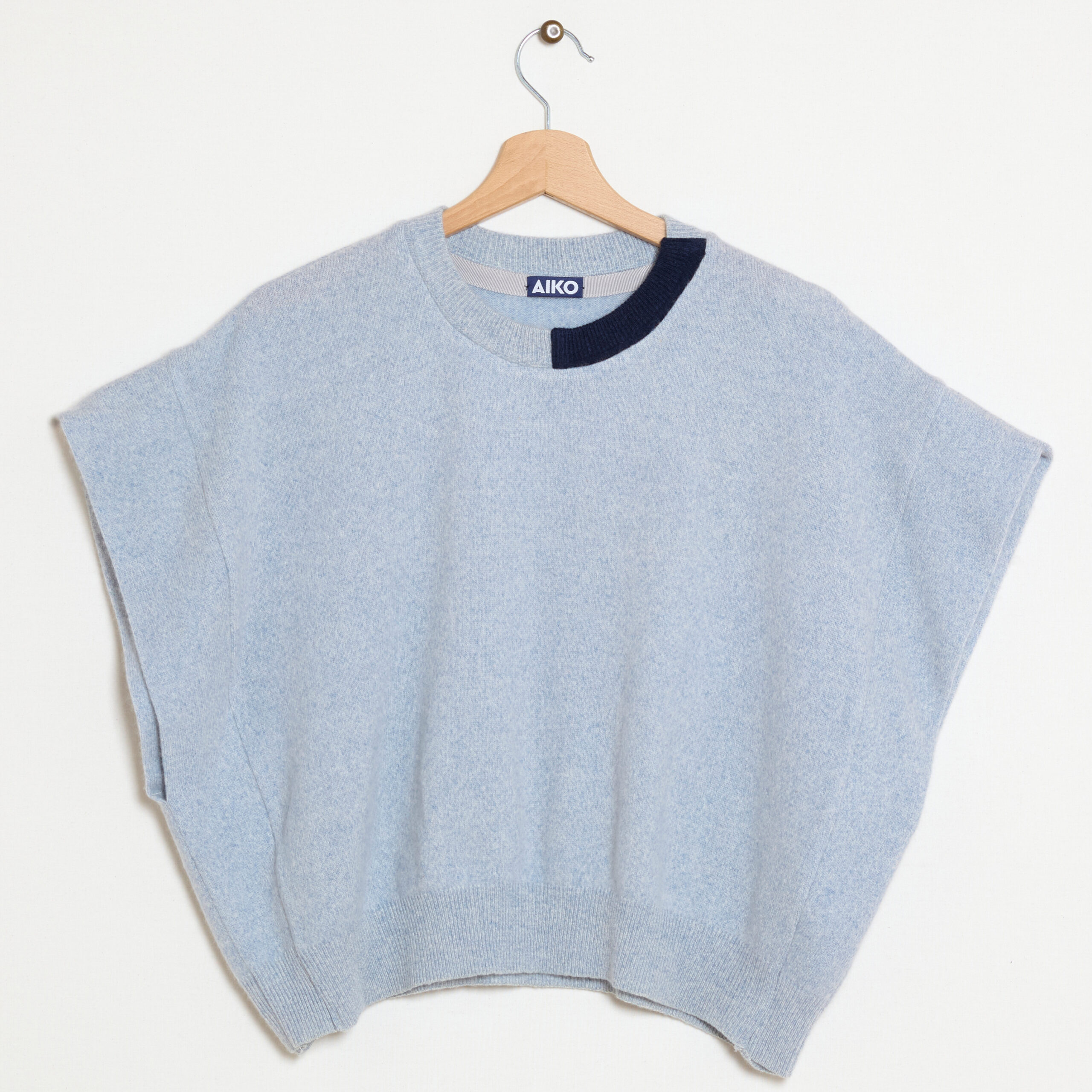 MISTY BLUE 1